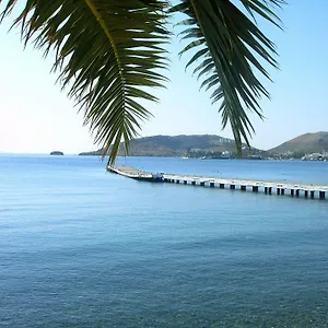 Club Village Hotel